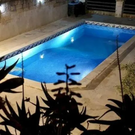 펜션 Victoria Farmhouse Ghammar